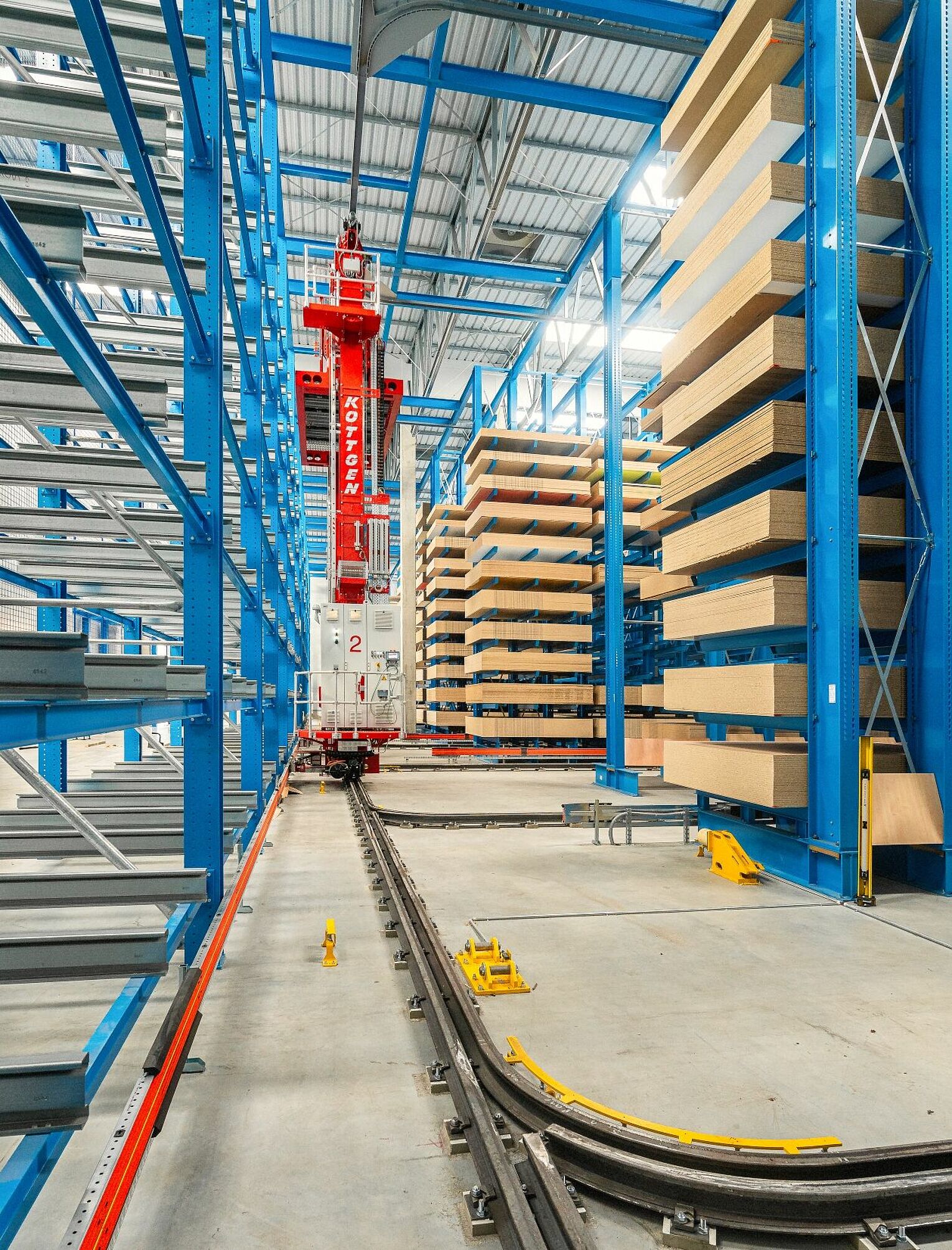 [Translate "Belgium (NL)"] [Translate "Niederlande"] Cantilever racking timber trade
